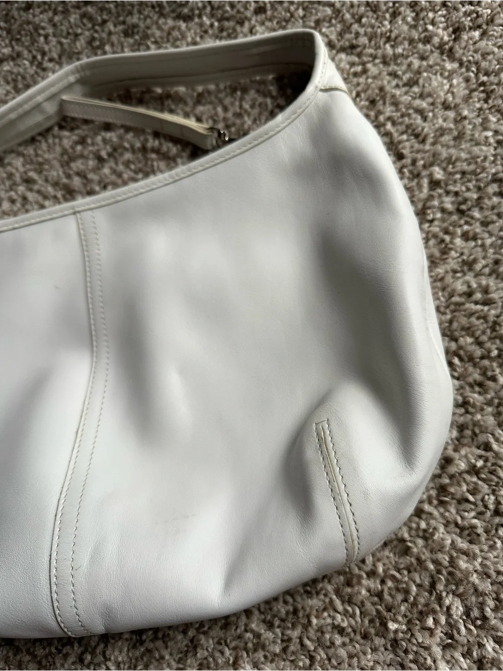 Coach White Leather Shoulder Bag